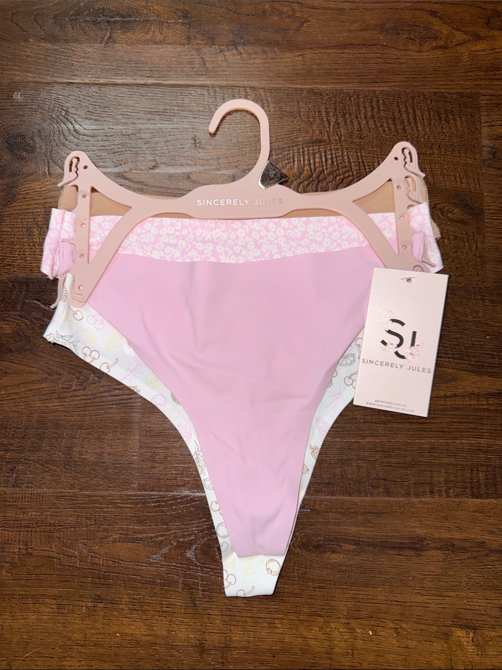 Sincerely Jules 4 Pack of Thong Underwear